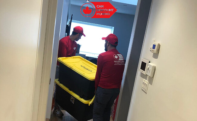 Student Moving in Burlington