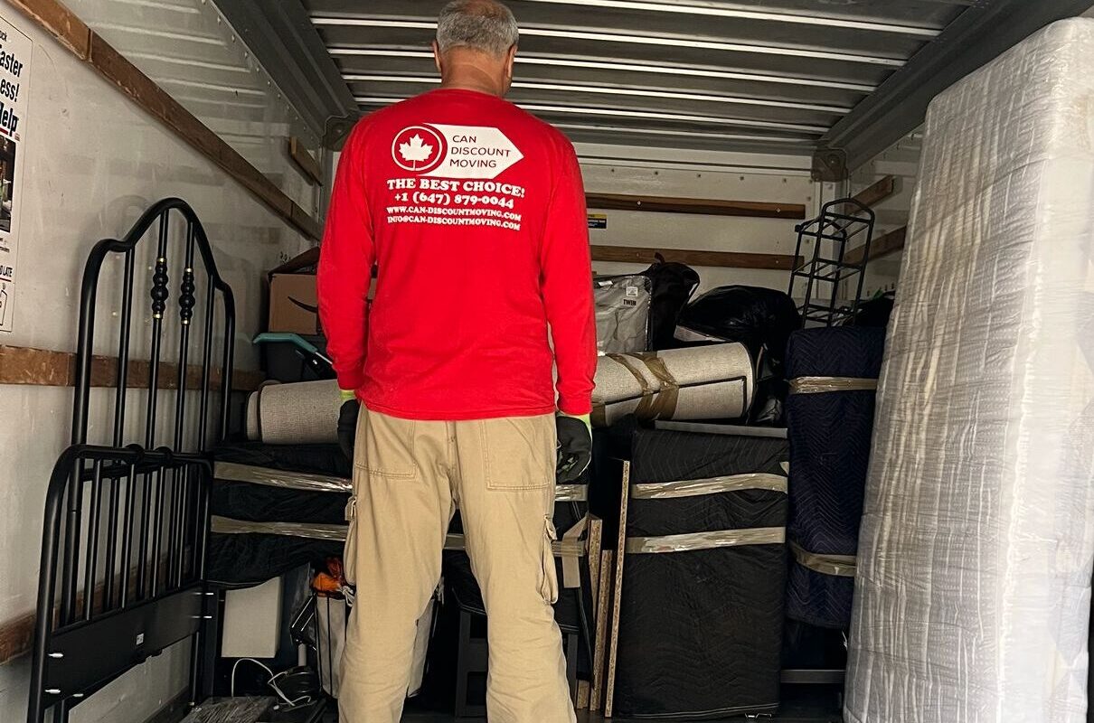 Moving Company in Toronto: How to Choose the Right Company